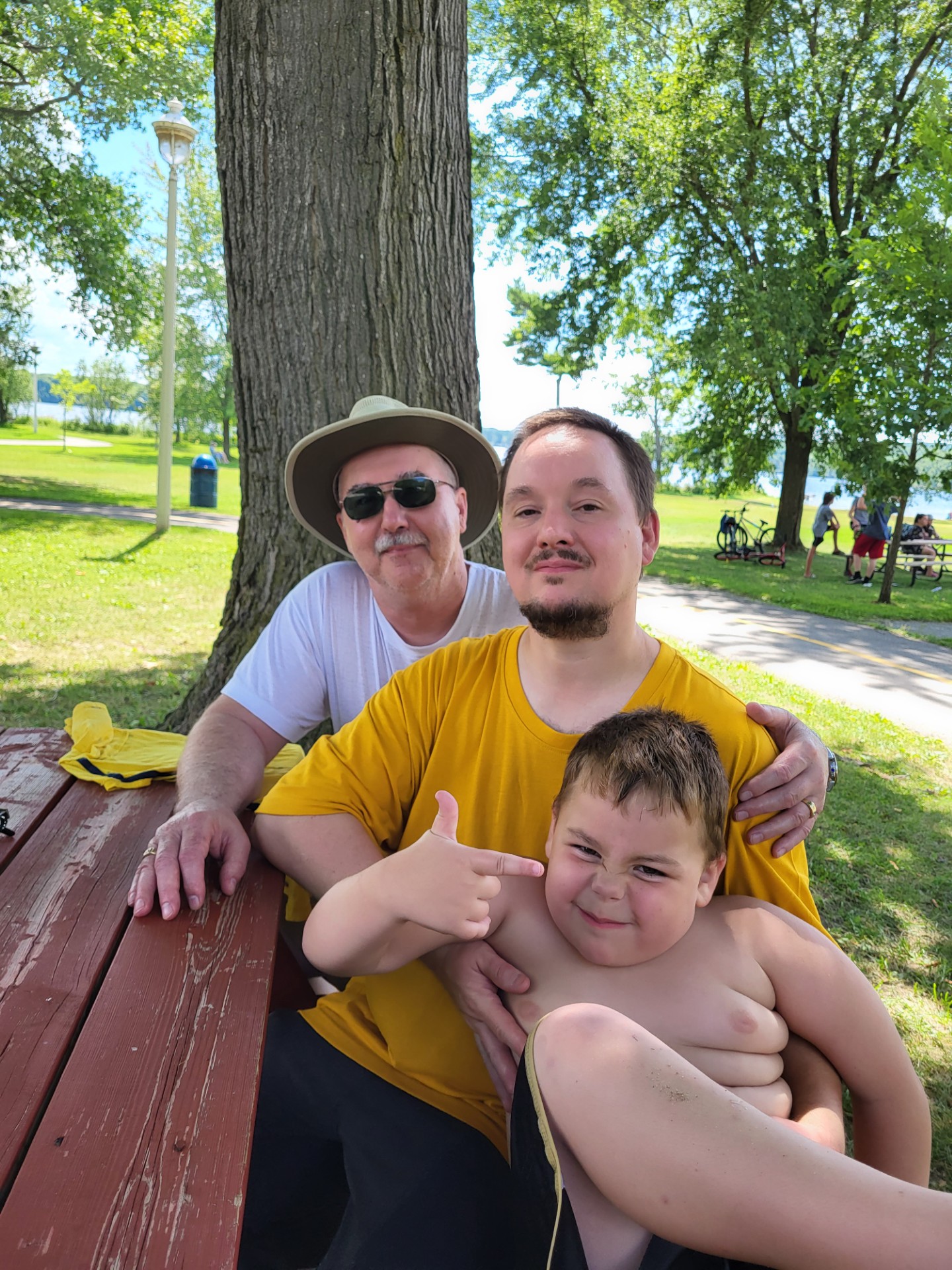 Bill Reid's son and grandson